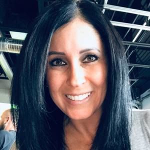 Meet your Posher, Toni